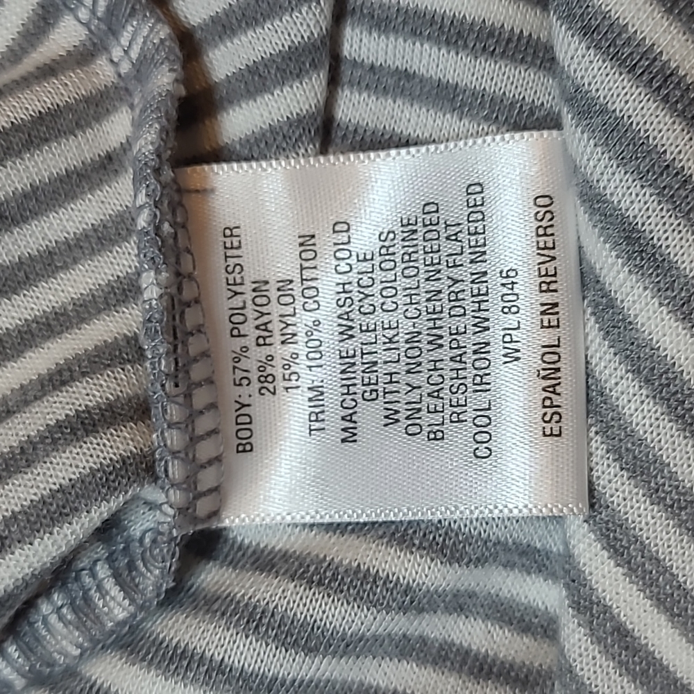NWT CHARTER CLUB 3/4 CUFF SLEEVE GRAY & WHITE STRIPE PULLOVER KNIT TOP - Picture 11 of 12